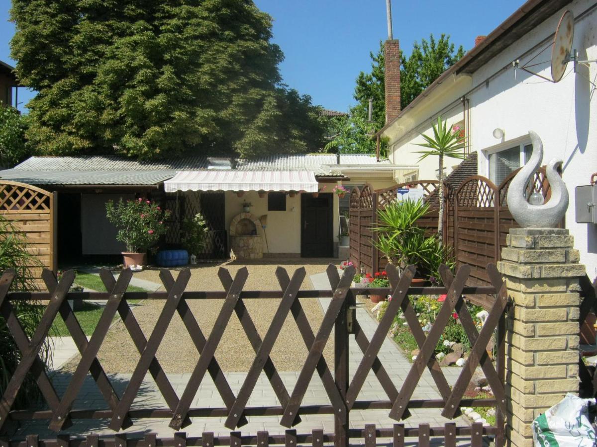 Kitti Apartman Balatonboglár Εξωτερικό φωτογραφία