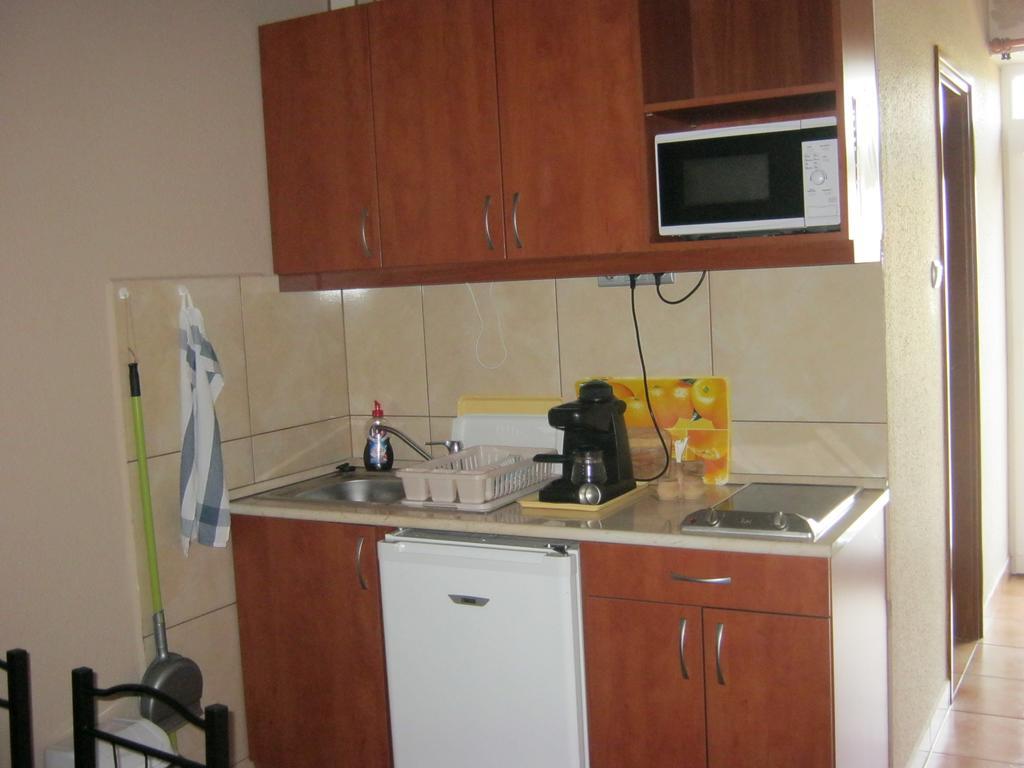 Kitti Apartman Balatonboglár Δωμάτιο φωτογραφία